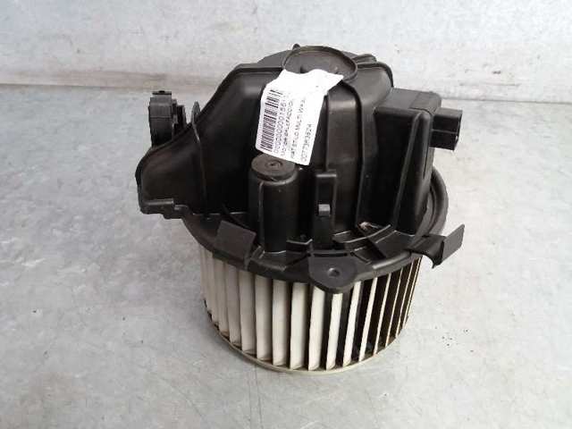 Silniczek wentylatora nagrzewnicy (ogrzewacza wnętrza) 0077363824 FIAT