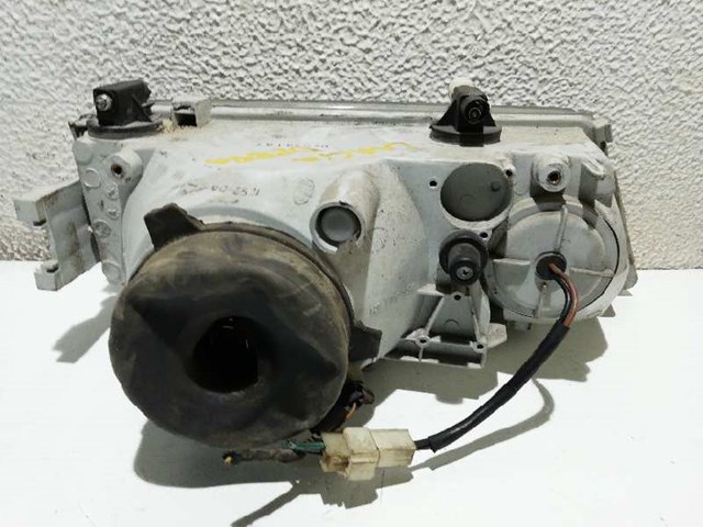 Reflektor lewy Lancia Dedra 835