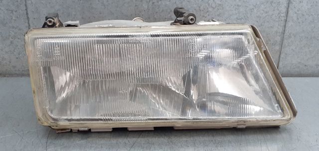 Reflektor prawy Lancia Dedra 835