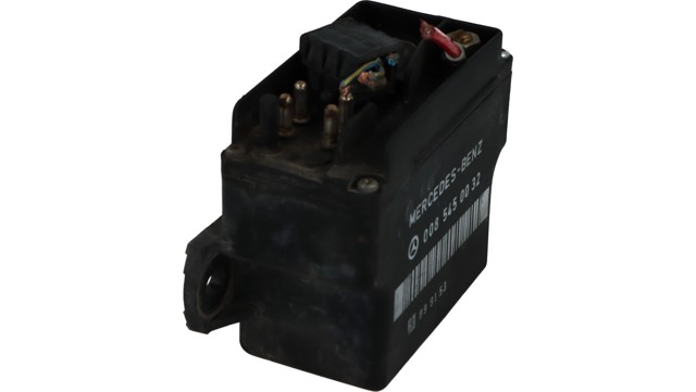 Przekaźnik świec żarowych Mercedes 100 631