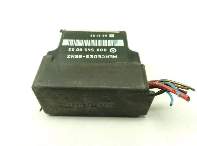 Przekaźnik świec żarowych 0085450032 MERCEDES