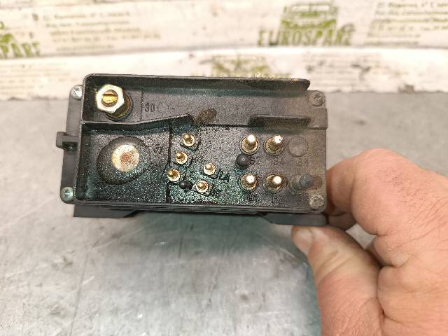 Przekaźnik świec żarowych Mercedes 100 631