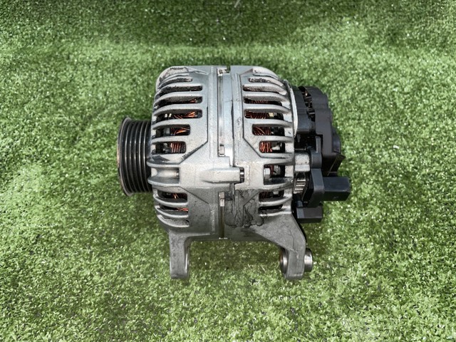 Alternator 0124525008 VAG