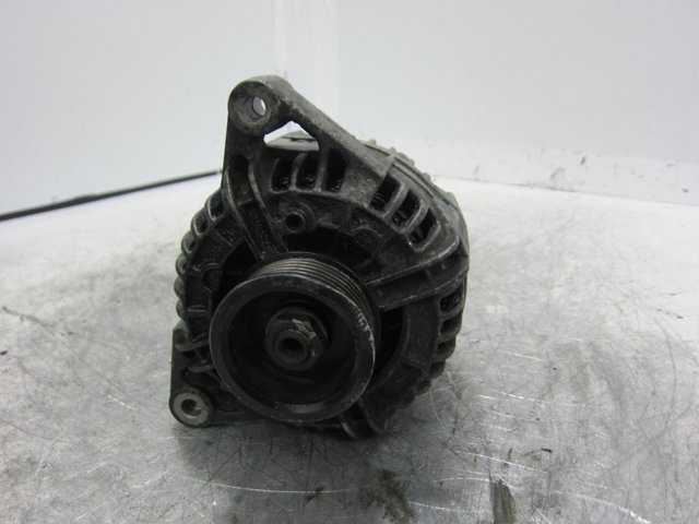 Alternator 0124525008 VAG