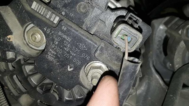 Alternator 0124525076 RENAULT