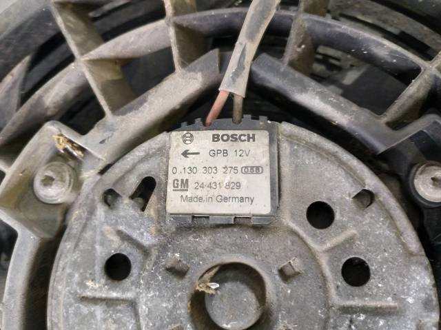 Wentylator elektryczny układu chłodzenia kompletny (silnik+wirnik) 0130303275 OPEL