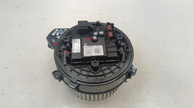 Silniczek wentylatora nagrzewnicy (ogrzewacza wnętrza) 0130309504 VOLVO