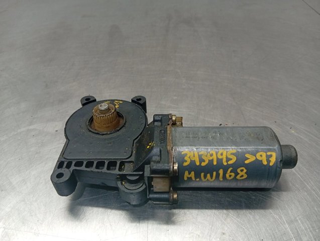 Mechanizm podnoszenia szyby drzwi przednich prawych 0130821672 MERCEDES