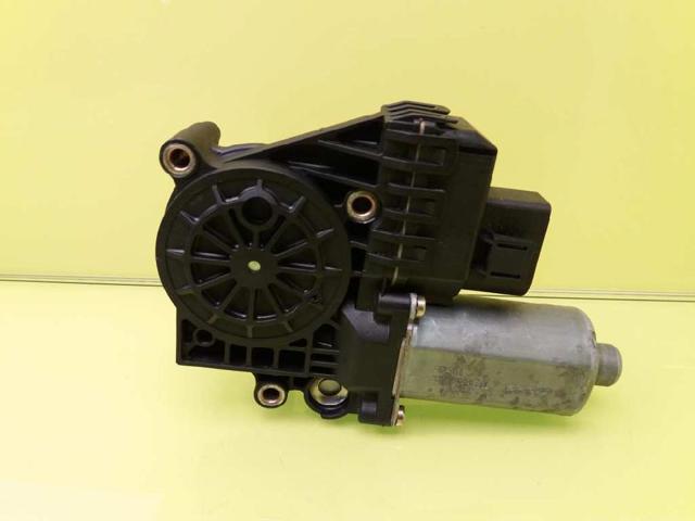 0130821775 VAG