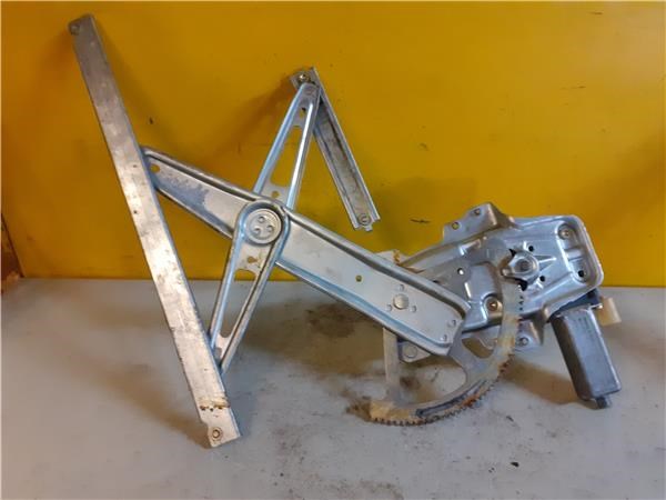 Mechanizm podnoszenia szyby drzwi przednich lewych 0130822018 TOYOTA