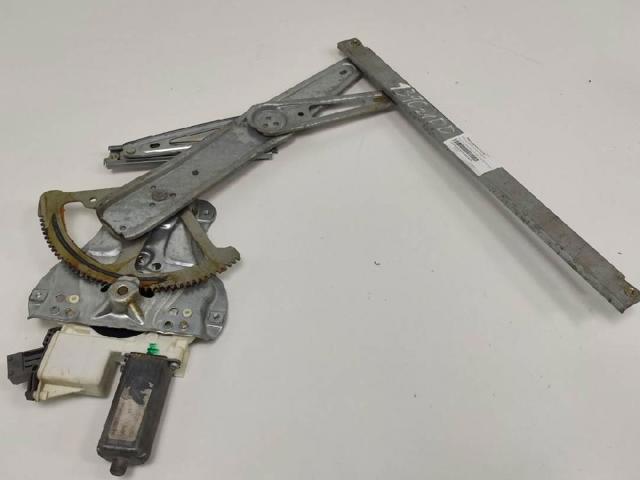 Mechanizm podnoszenia szyby drzwi przednich prawych 0130822032 TOYOTA
