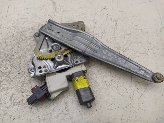 Mechanizm podnoszenia szyby drzwi przednich prawych 0130822032 TOYOTA