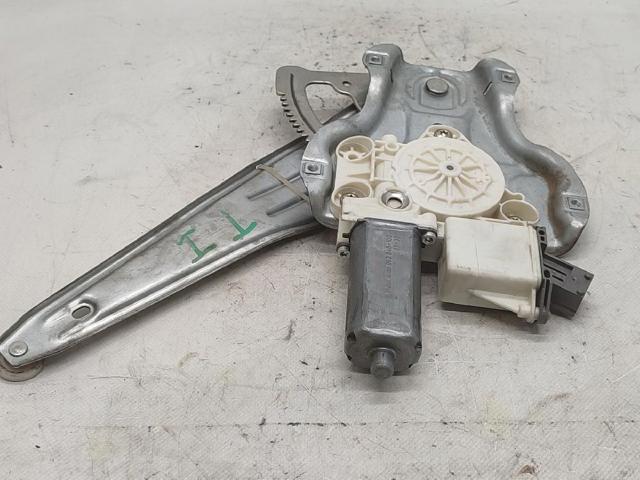 Mechanizm podnoszenia szyby drzwi przednich prawych 0130822032 TOYOTA