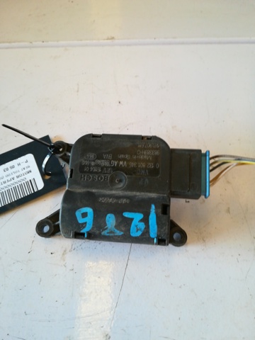 Silniczek klapy nagrzewnicy 0132801345 VAG