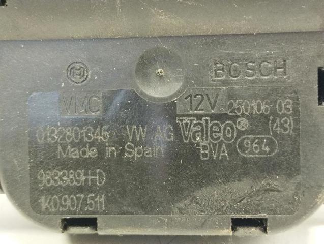 Silniczek klapy nagrzewnicy 0132801345 VAG