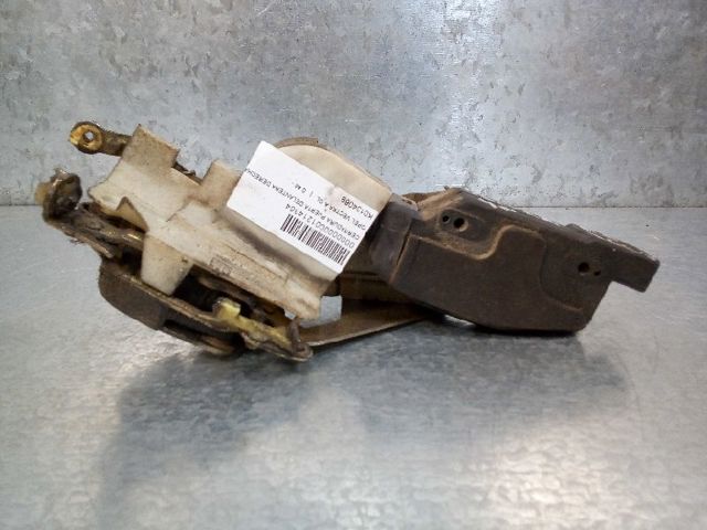 Zamek drzwi przednich prawych do Opel Omega 16, 17, 19
