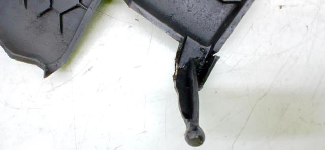 Pokrywa silnika dekoracyjna Peugeot 206 2A/C