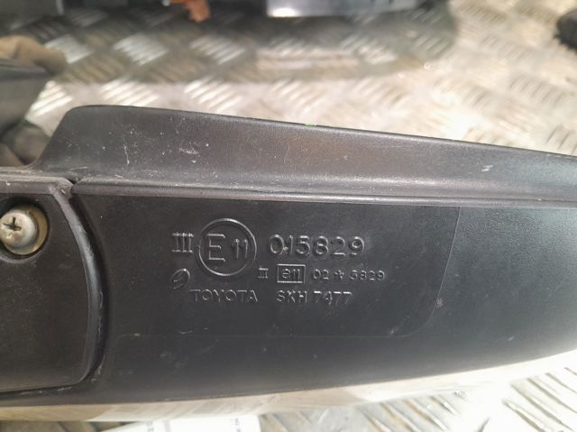 015829 Toyota