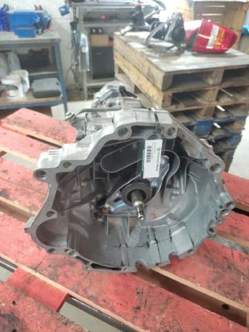 Mechaniczna skrzynia biegów w komplecie do Audi A6 4BH