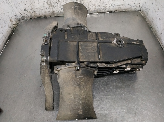 Półoś tylna Audi A4 8EC