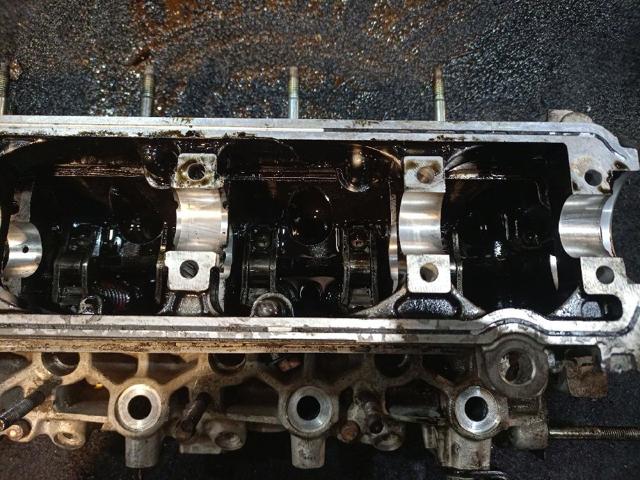 Głowica cylindrów Peugeot 806 221