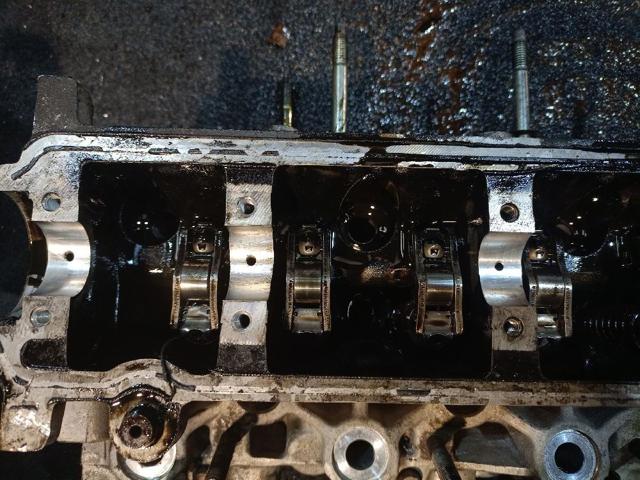 Głowica cylindrów Peugeot 806 221