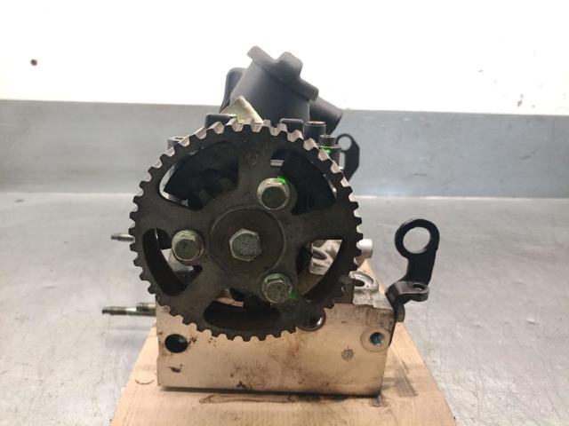 Głowica cylindrów Peugeot 806 221