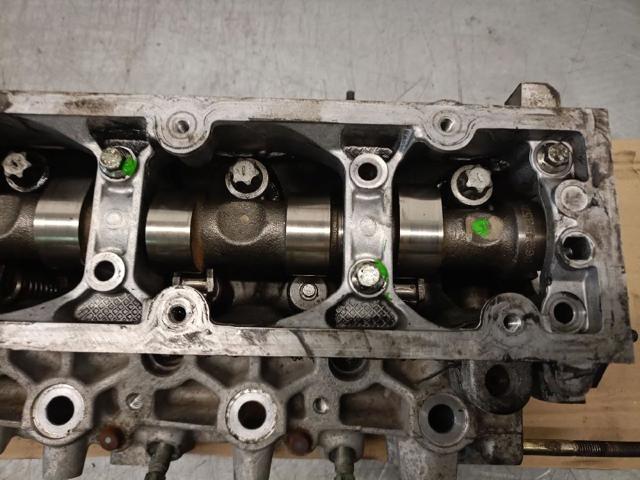 Głowica cylindrów Peugeot 806 221