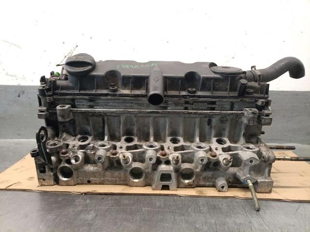 Głowica cylindrów Peugeot 806 221