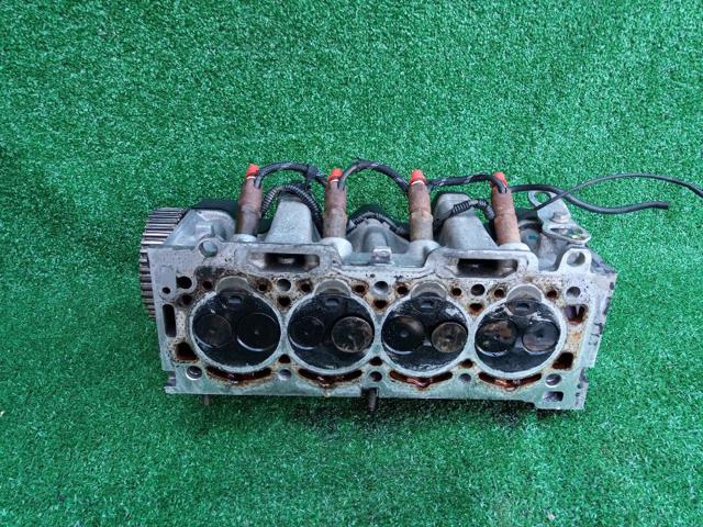 Głowica cylindrów Nissan Micra K11