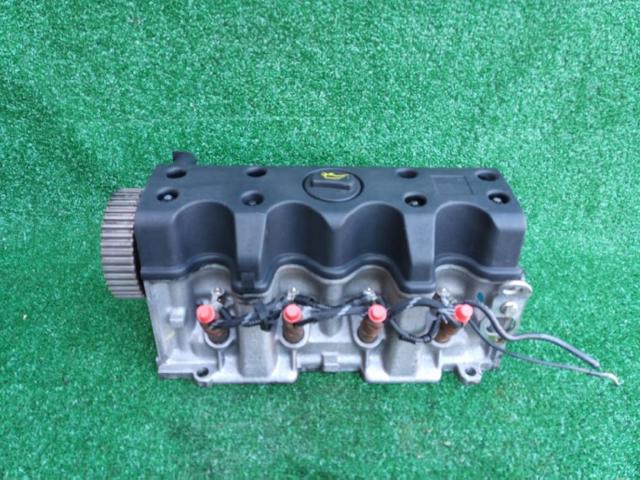Głowica cylindrów Nissan Micra K11