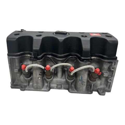 Głowica cylindrów Nissan Micra K11