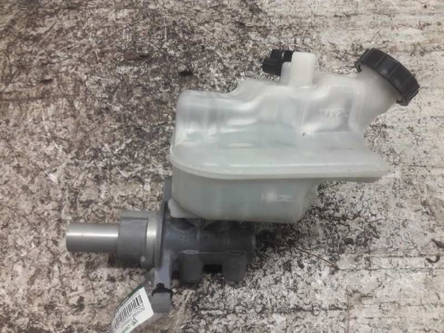Zbiorniczek głównego cylindra hamulcowego (płynu hamulcowego) 0204051174 FORD