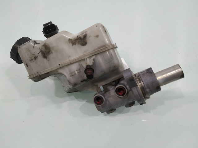 Zbiorniczek głównego cylindra hamulcowego (płynu hamulcowego) 0204051174 FORD