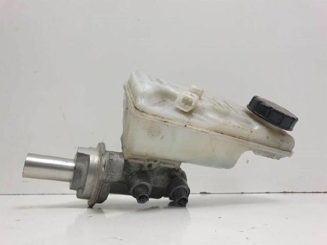 Główny cylinder hamulców 0204051558 RENAULT