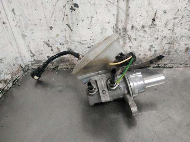 Cylinder hamulcowy Peugeot 308