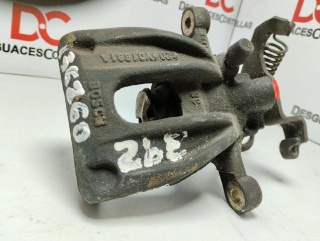 0204Y01881A Ford