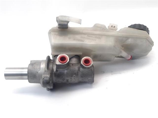 0204Y24235 Toyota