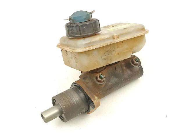 Cylinder hamulcowy Renault 19