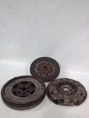 022141031S VAG