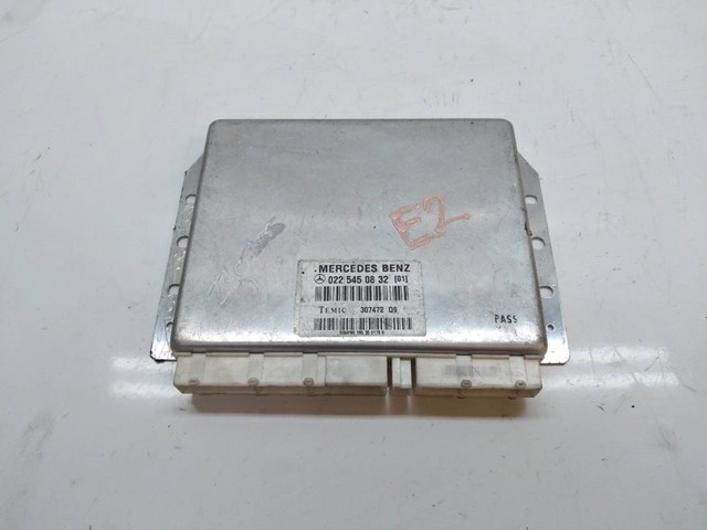 Sterownik zawieszenia pneumatycznego 0225450832 MERCEDES
