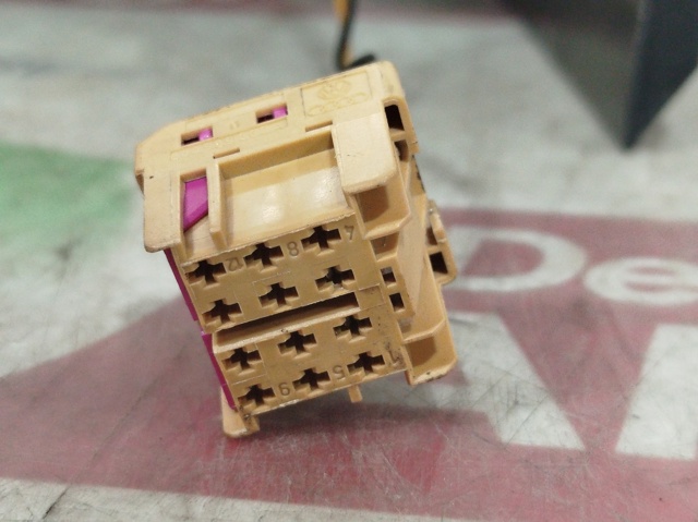 Lusterko wsteczne lewe 024245 VAG