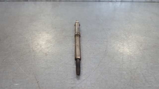 Świeca żarowa 0250202128 RENAULT