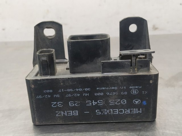 Przekaźnik świec żarowych 0255452932 MERCEDES