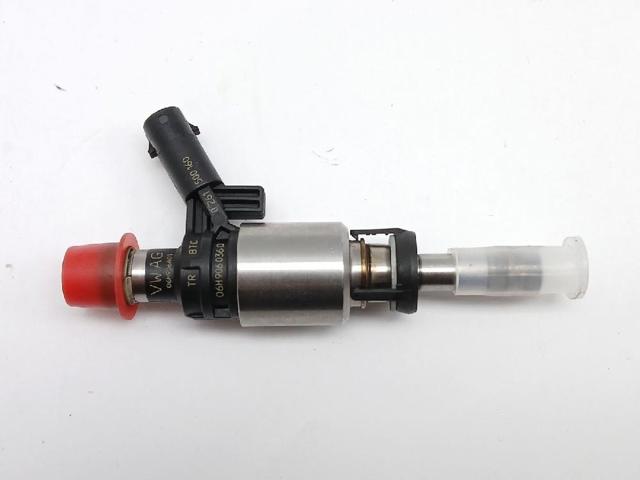Wtryskiwacz paliwa 0261500160 VAG