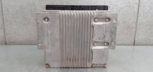 Sterownik silnika Mercedes S C140