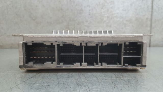 Sterownik silnika Mercedes S C140