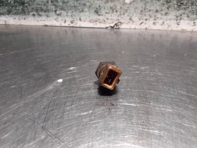 Czujnik temperatury płynu chłodzącego 026906161 VAG