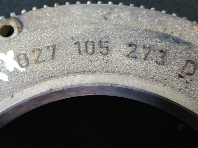 Koło zamachowe silnika Volkswagen Golf 3 1H1