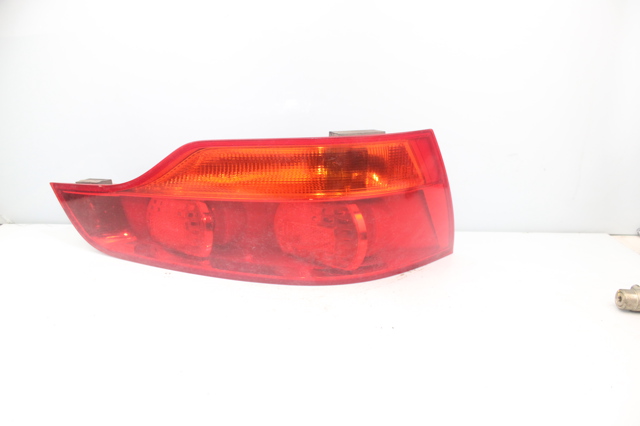 Lampa zespolona tylna lewa 027330102 VAG